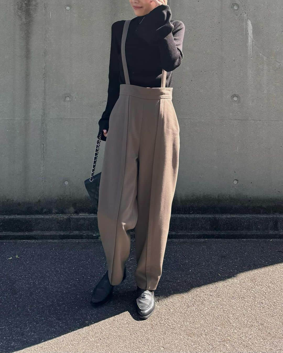 aachann7さんのインスタグラム写真 - (aachann7Instagram)「. Knit @heve.jp  pants @yonfa_jp」10月29日 10時14分 - aachann7