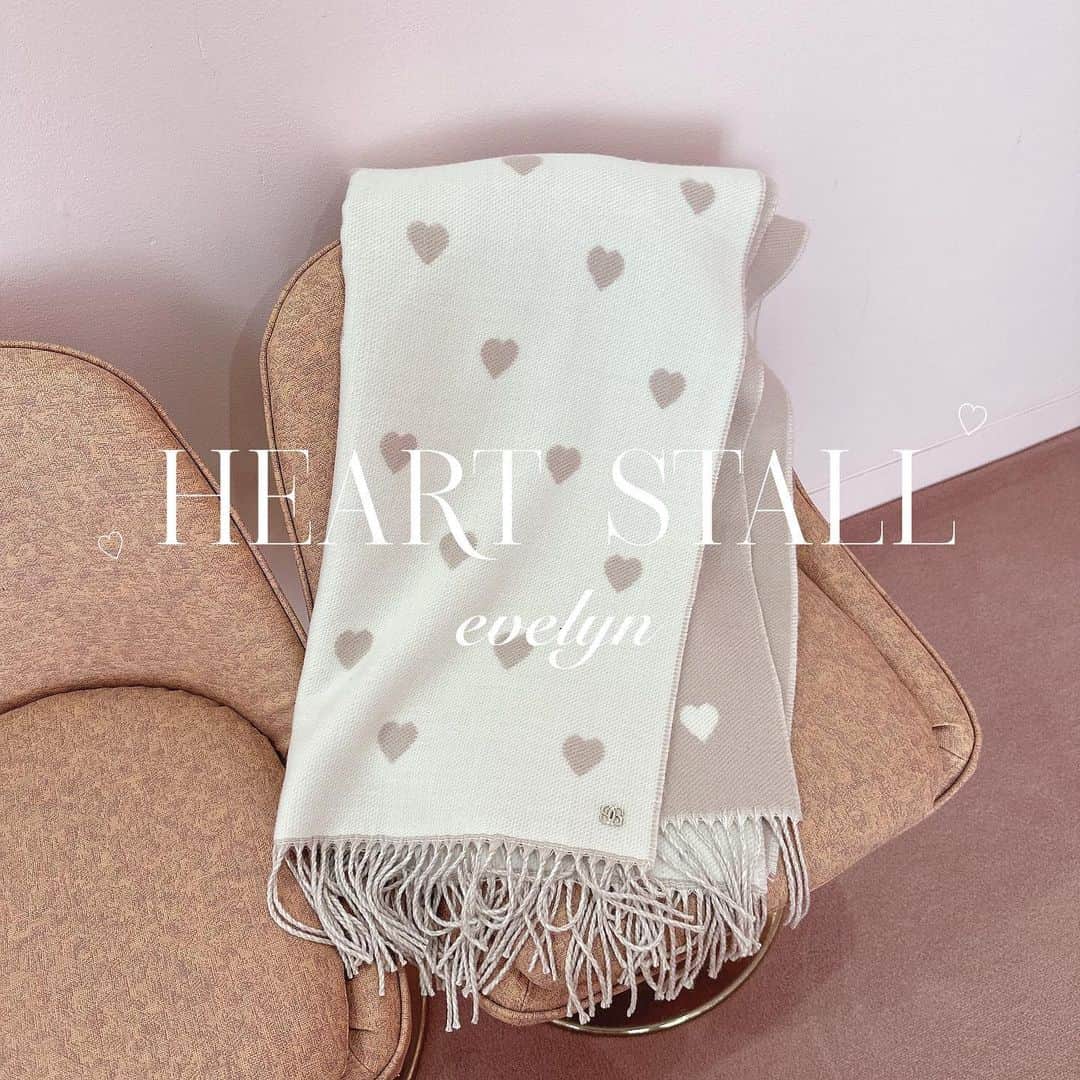 evelynのインスタグラム：「winter collection♡ ㅤㅤㅤㅤㅤㅤㅤㅤㅤㅤㅤㅤㅤ \ 11月上旬入荷予定 / #アシメ柄ロングSK ¥8,900 【CK/PI/BK】 ㅤㅤㅤㅤㅤㅤㅤㅤㅤㅤㅤㅤㅤ #evelyn #エブリン」