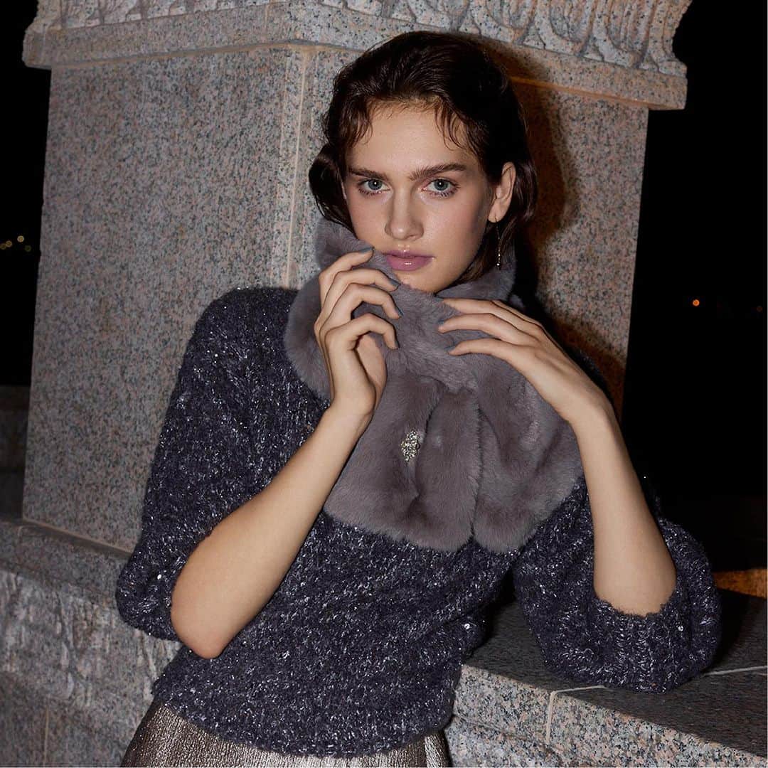 のインスタグラム：「【CATALOG】 ⁡ 2023 WINTER COLLECTION ⁡ knit ¥20,900 ◆12月上旬発売予定 skirt ¥18,700 ◆11月下旬発売予定 ⁡ プロフィールのリンクより 最新のデジタルカタログをご覧頂けます。 ⁡ ⁡ #CELFORDAW23 #celford #セルフォード」