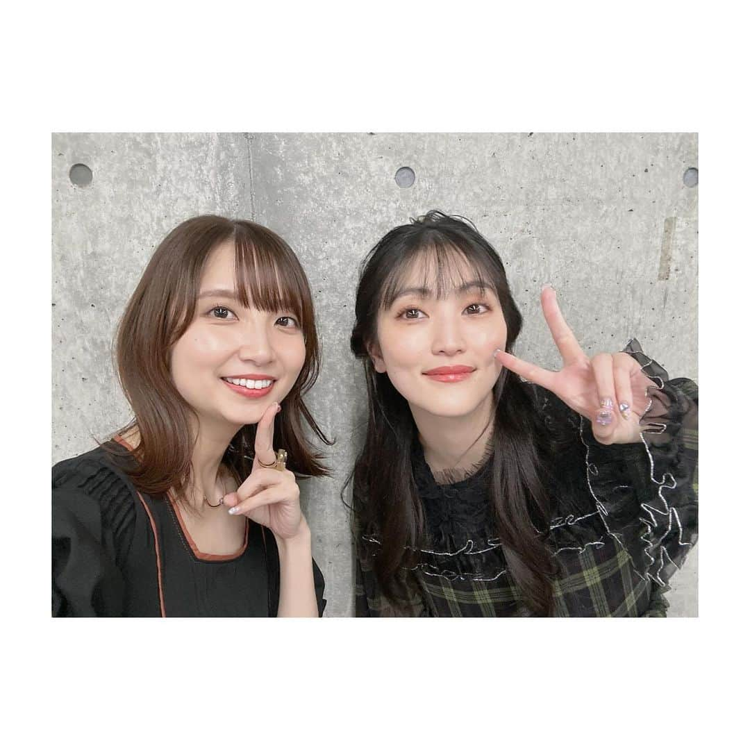 大久保瑠美さんのインスタグラム写真 - (大久保瑠美Instagram)「⁡ ⁡ 古賀葵ちゃんと、 日本工業大学の文化祭、 若杉祭にてトークショーに 出演させて頂きました✨ ⁡ 共演はちょこちょこあるのですが、 古賀ちゃんと2人でのトークは何気に初めて！！ 古賀ちゃんの新たな一面が知れたり、 お客さんのアンケートにその場で答えたり、 普段のイベントとはまた違う、 ラフと言いますか、カッチリしすぎない 雰囲気の中でトークが出来て とても楽しかったです☺️ ⁡ 実行委員の学生さんもたくさん気を遣ってくださって MCの方もすごく良くしてくださり、 非常にトークのしやすい環境でした。 ⁡ ⁡ 改めて日本工業大学の皆さん、若杉祭に お招き頂きありがとうございました✨ ⁡ ⁡ ⁡ ⁡ #大久保瑠美 #古賀葵 ちゃん #日本工業大学 #若杉祭 ⁡ ⁡ ⁡ ⁡ ⁡」10月29日 11時11分 - rumirumi_81