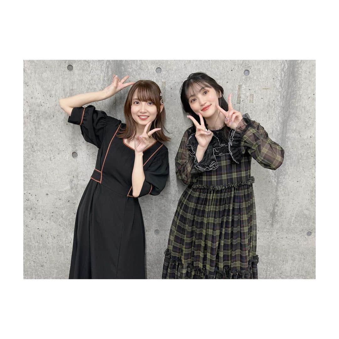 のインスタグラム：「⁡ ⁡ 古賀葵ちゃんと、 日本工業大学の文化祭、 若杉祭にてトークショーに 出演させて頂きました✨ ⁡ 共演はちょこちょこあるのですが、 古賀ちゃんと2人でのトークは何気に初めて！！ 古賀ちゃんの新たな一面が知れたり、 お客さんのアンケートにその場で答えたり、 普段のイベントとはまた違う、 ラフと言いますか、カッチリしすぎない 雰囲気の中でトークが出来て とても楽しかったです☺️ ⁡ 実行委員の学生さんもたくさん気を遣ってくださって MCの方もすごく良くしてくださり、 非常にトークのしやすい環境でした。 ⁡ ⁡ 改めて日本工業大学の皆さん、若杉祭に お招き頂きありがとうございました✨ ⁡ ⁡ ⁡ ⁡ #大久保瑠美 #古賀葵 ちゃん #日本工業大学 #若杉祭 ⁡ ⁡ ⁡ ⁡ ⁡」