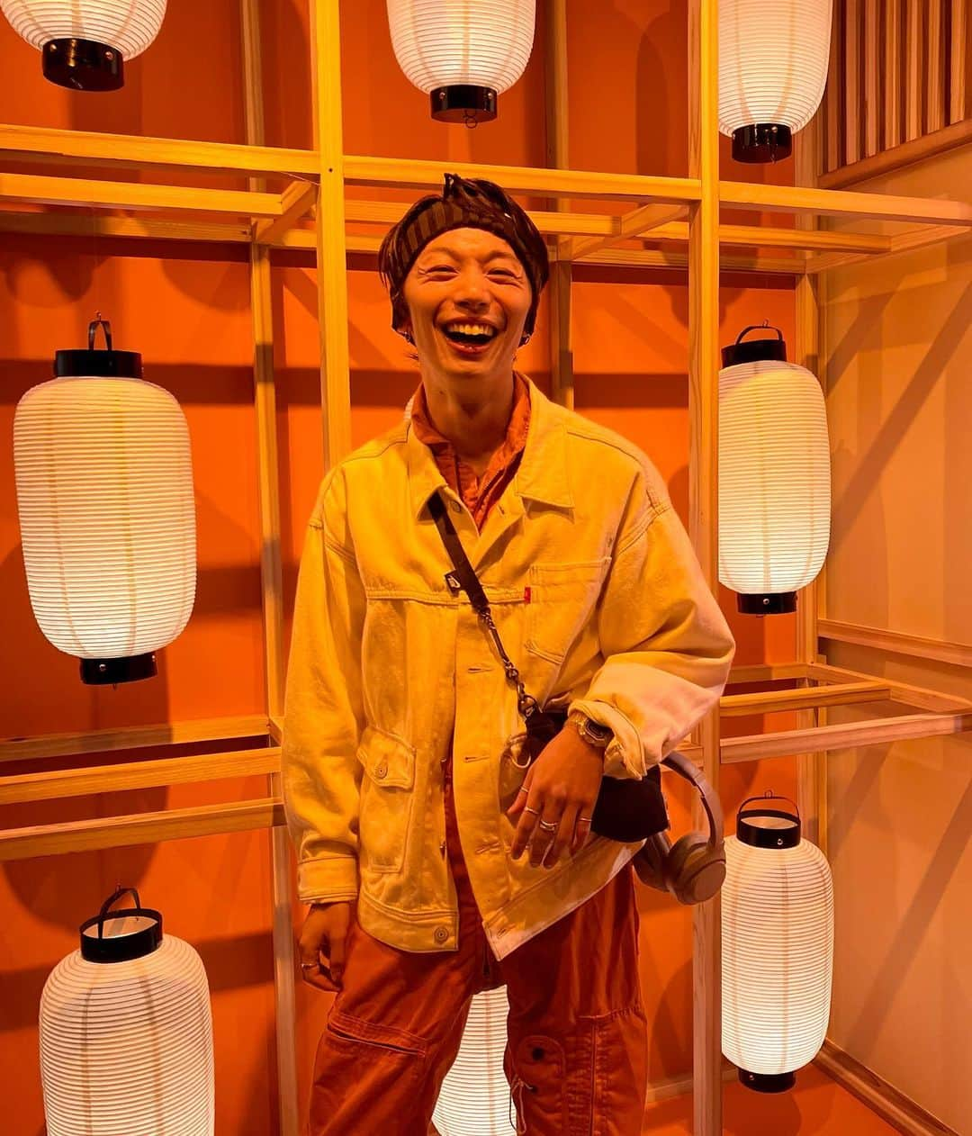 大原海輝さんのインスタグラム写真 - (大原海輝Instagram)「『Glenmorangie A Tale of Tokyo Launch Party』にご招待頂きました。  ミズナラオークの樽で熟成させた原酒を使用し たシングルモルトウイスキー「グレンモーレンジィ トーキョー」を発表を記念したパーティ。 東京を拠点に活躍する画家・美術家で ある 山口晃氏とのコラボレーションにより 2023年 10月11日(水)数量限定にて出るみたいです〜  味わいは、フルーティーな味わいで、その先にあるスパイシーな刺激とウッティーな香りが美しかった🫶🏻  #PR #グレンモーレンジィ #Glenmorangie #ATaleofTokyo #DrinkResponsibly」10月5日 19時02分 - umichan1015