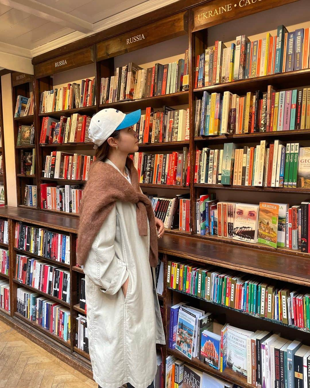 ユリ さんのインスタグラム写真 - (ユリ Instagram)「📘🖋️📚  #LONDON  #marylebone #dauntbooks」10月5日 19時04分 - yulyulk