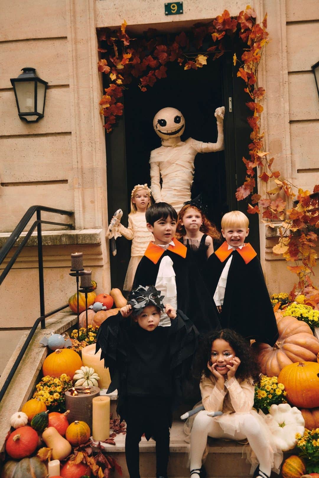 Zara Homeのインスタグラム：「TRICKS & TREATS • Discover our new Halloween collection for the little ones and get ready for the scariest day of the year! 👻 Find out more at zarahome.com」
