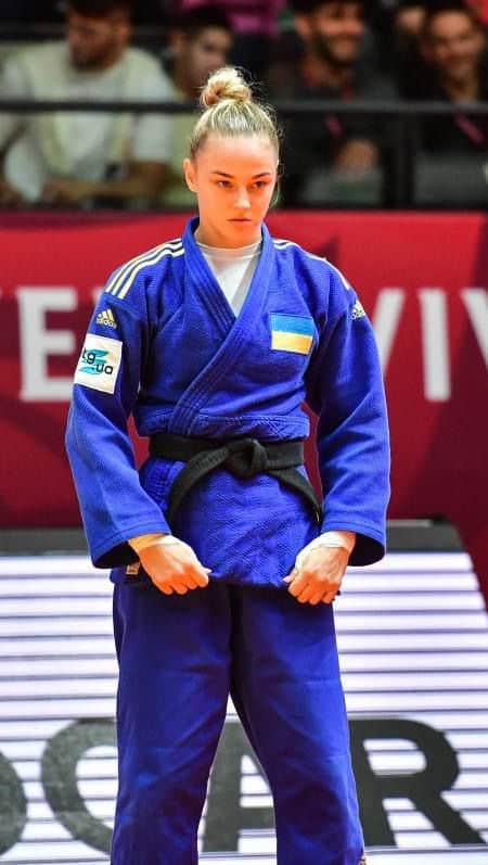 ダリア・ビロディドのインスタグラム：「The queen of the sankaku in action #sankaku #judo #valencia #ukraine #judotraining #bjj #brasilian」