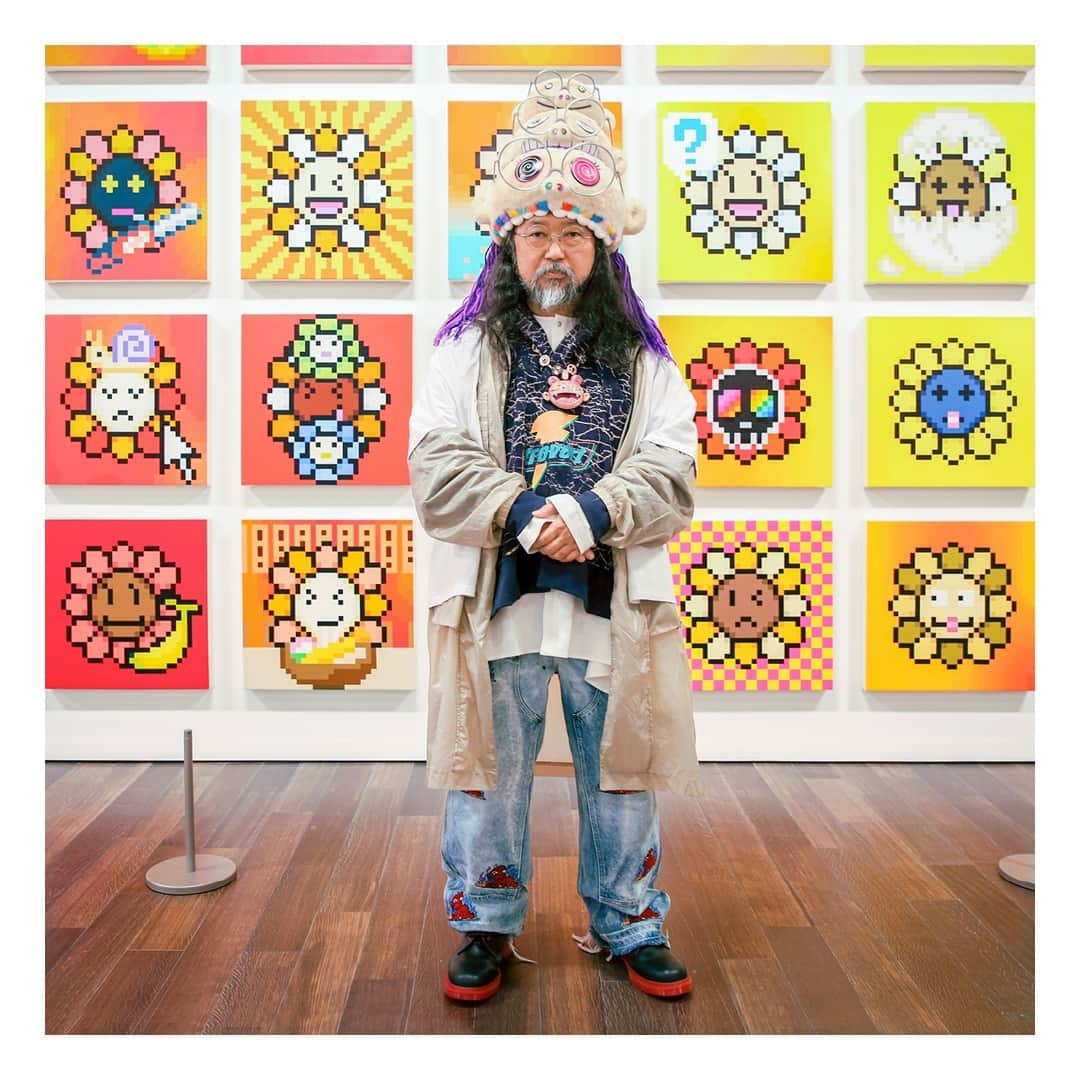 Wallpaperさんのインスタグラム写真 - (WallpaperInstagram)「Take a peek at Wallpaper* November 2023 Art Issue, on newsstands today and headlined by two cultural superstars!⁠ ⁠ Takashi Murakami (@takashipom) brings a potent mix of pandemic-inspired creatures, eye-popping flowers, NFTs, avatars and more to his latest show, at the @asianartmuseum⁠ in San Francisco.⁠ ⁠ And Ryan Murphy (@ryanmurphyproductions), the film and TV producer, takes us on a tour of his Hollywood offices, inspired by the glamour of American fashion designer Halston.⁠ ⁠ Celebrating 20 years of the @friezeofficial, read our exclusive interview with @evalangret, director of Frieze London.⁠ ⁠ Also discover fantasy interiors; sculptural houses in Mexico, Canada and Belgium; our art-inspired fashion shoot at the @davidzwirner, London; Gilbert & George’s ‘Lady Dior’ bag; @sabine_marcelis’ take on the lava lamp; and exquisite evening gowns from the @chanelofficial exhibition at the @vamuseum in London.⁠ ⁠ See more at the link in bio and in Wallpaper* November 2023, on newsstands now.⁠ ⁠ Cover photography: @stephenkentjohnson⁠ Cover art direction: @michaelreynoldsnyc⁠ ⁠ ⁠ #wallpapermagazine #art #takashimurakami #ryanmurphy #friezelondon」10月5日 19時30分 - wallpapermag