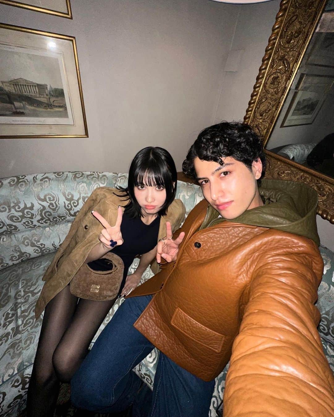 ももさんのインスタグラム写真 - (ももInstagram)「It was wonderful time🩶 #MiuMiu #MiuMiuSS24」10月5日 19時54分 - momo