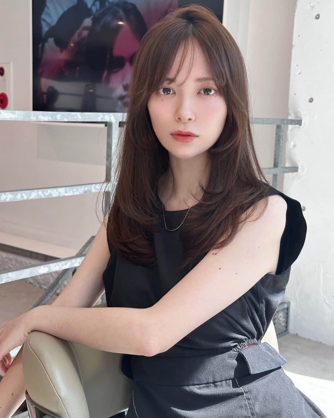 福井姫奈のインスタグラム：「この間のサロモ📸  レイヤー入れてもらったんや〜 とってもいい感じに仕上げてくださり、感謝です✨  明日のカラーも楽しみ🫢🫧  #サロモ#サロンモデル#ロングヘア#レイヤー」