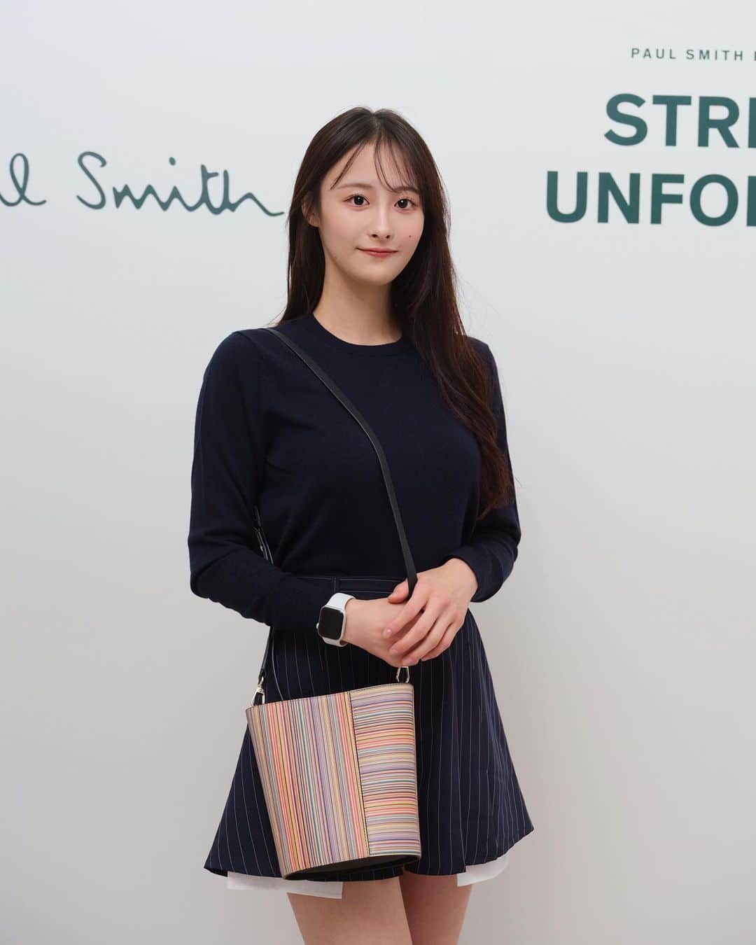 のインスタグラム：「@paulsmithjapan 🩵  #stripeunfolded #paulsmith #PR」
