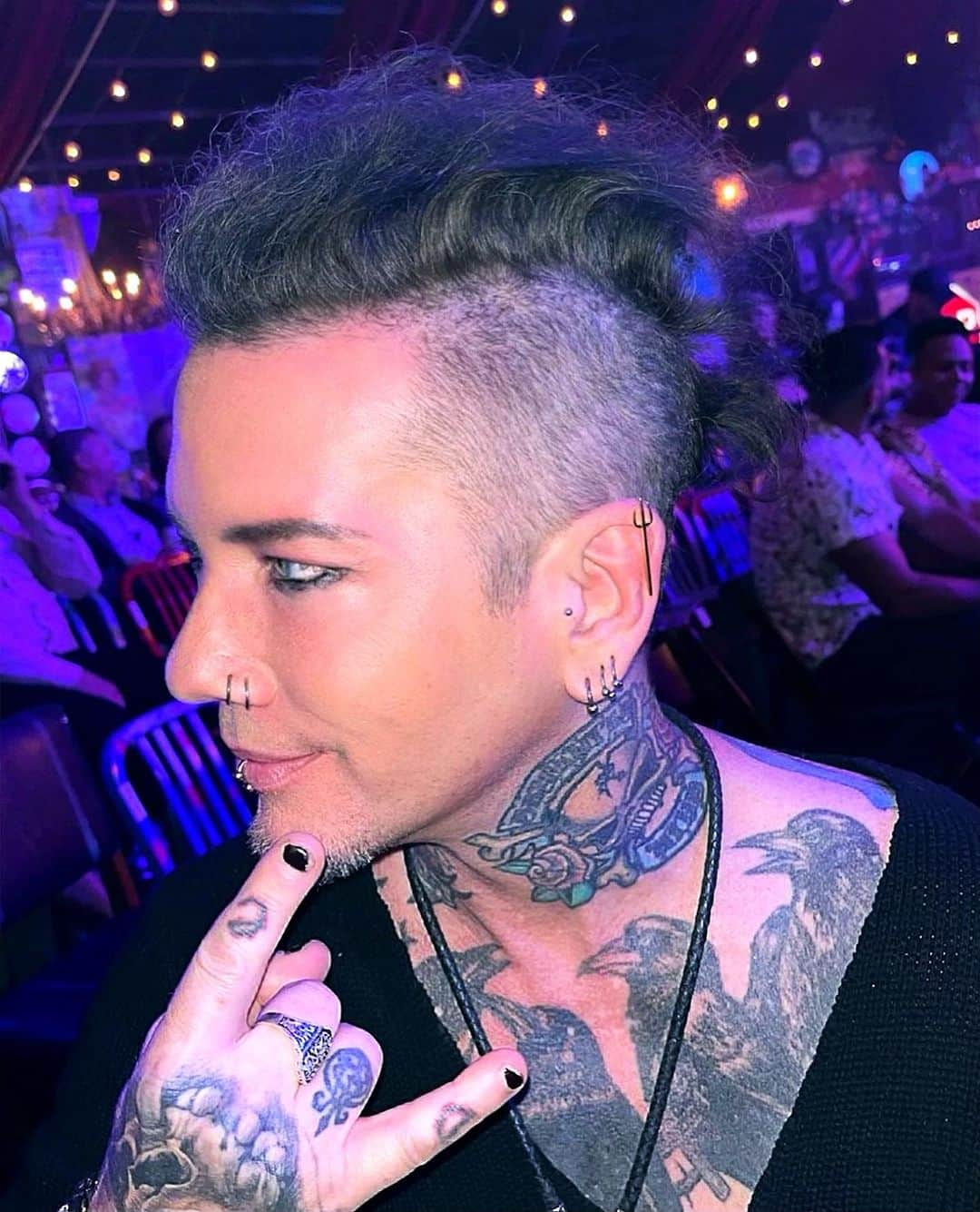 DJアシュバさんのインスタグラム写真 - (DJアシュバInstagram)「TH3 G👀D L!F3  📸 @kerrikasem」10月5日 12時03分 - ashba