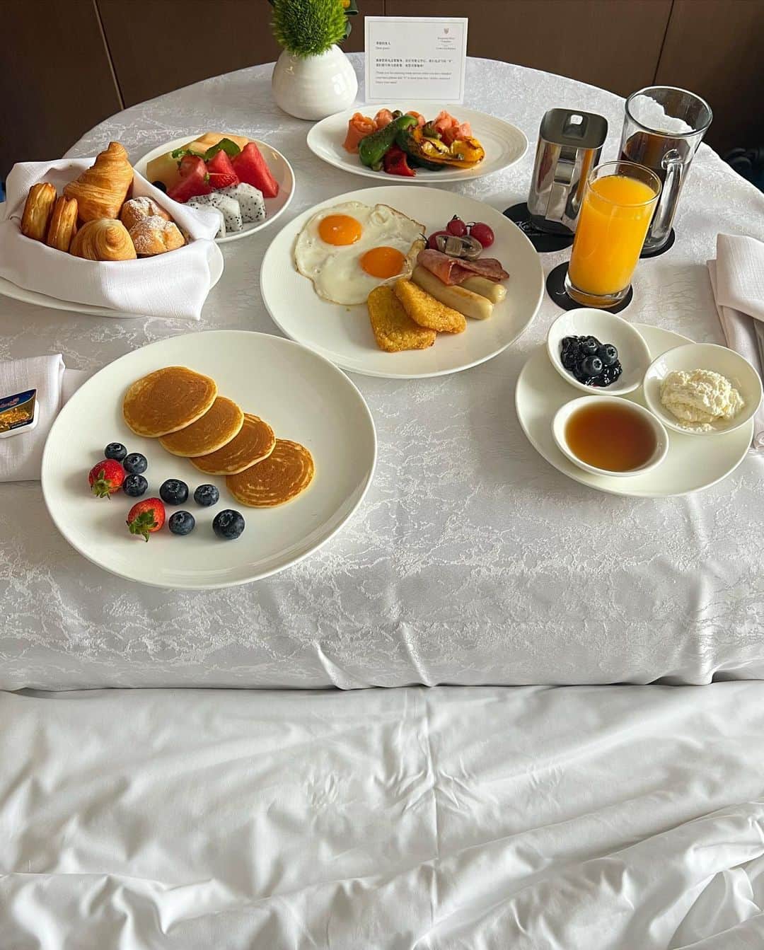 RIEHATAさんのインスタグラム写真 - (RIEHATAInstagram)「WS期間中は一回の食事で 2〜3人前食べます。」10月5日 12時28分 - riehata