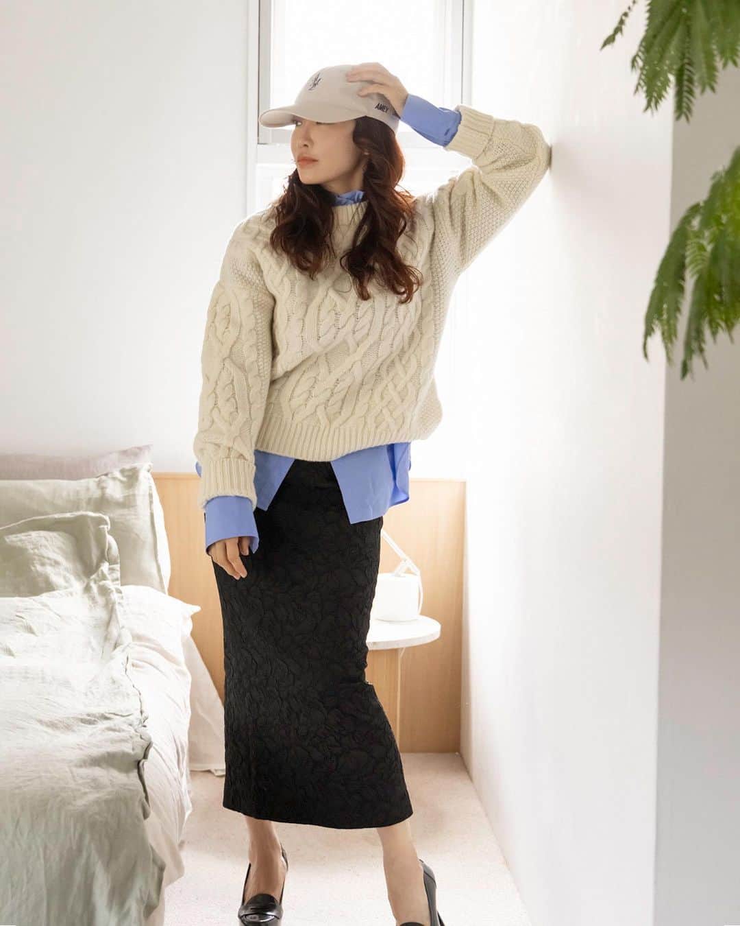 ロペのインスタグラム：「【ROPÉ × Megumi Kanzaki Design by Masaco Teranishi】 ⁡ オケージョンの枠を超えて 自由に、自分らしく日常を彩るスタイリング集 ⁡ J'aDoRe JUN ONLINEでご購入いただけます。 ⁡ ⁡ ⁡ @rope_jp @jadorejunonline  @megumi_kanzaki  @masaco_teranishi #ロペ #ROPÉ #ropejp」