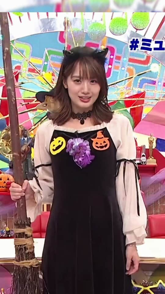 女子アナ好きみっきーのインスタグラム：「ハロウィンコス清華ちゃん🎃❤️ 『これが定番!世代別ベストソング ミュージックジェネレーション』 10/5(木) フジテレビ 19時〜22時48分 (動画が長いので途中カットしてます🙇) #井上清華 #セイカ #せいきゃん #せいちゃん #井上清華アナ #フジテレビ #アナウンサー #かわいい #美女 #博多美人 #ハロウィンコスプレ #SeikaInoue」