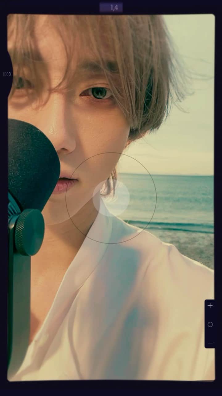 イェソンのインスタグラム：「Bagikan perasaan hari ini 🌅 #Scented_Things #Unfading_Sense」