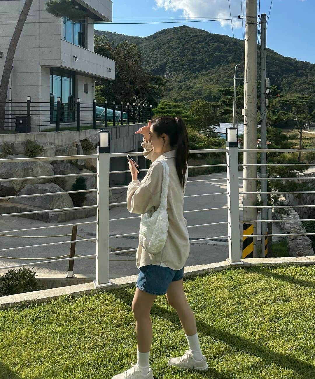 ウヒさんのインスタグラム写真 - (ウヒInstagram)「벼의 인사🌾 가족여행🎶」10月5日 14時51分 - woohee91