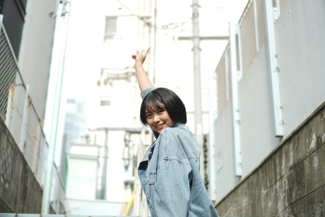 桑島海空のインスタグラム：「全部左向きだった…笑 マネージャーさん撮ってくれました！😌」