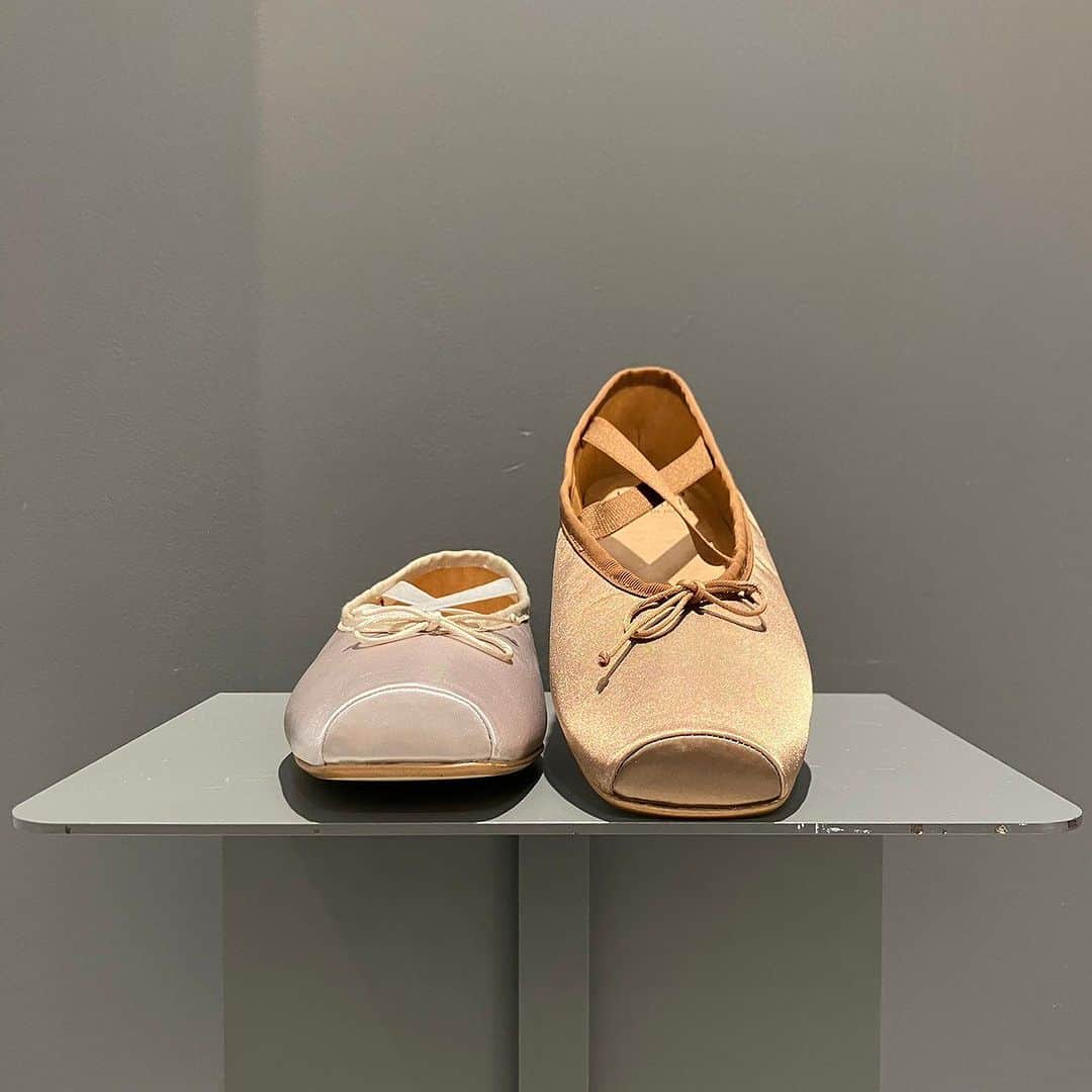 BEAMS JAPANさんのインスタグラム写真 - (BEAMS JAPANInstagram)「＜Rhodolirion＞ Womens Combination Ballet Shoes - Sateen ¥36,300-(inc.tax) Item No.61-31-7044 BEAMS JAPAN 3F ☎︎03-5368-7317 @beams_japan #rhodolirion #beams #raybeams #beamsjapan #beamsjapan3rd Instagram for New Arrivals Blog for Recommended Items」10月5日 20時32分 - beams_japan