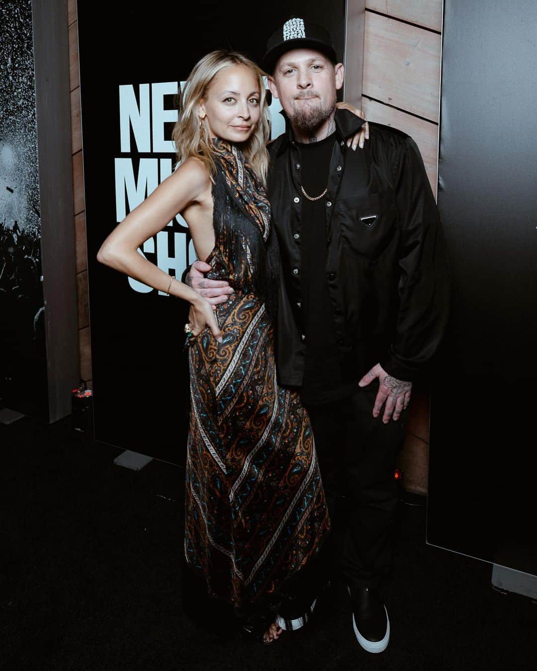Just Jaredさんのインスタグラム写真 - (Just JaredInstagram)「Cameron Diaz & Nicole Richie support their husbands Benji & Joel Madden at the launch party for their new project Veeps All Access! #CameronDiaz #BenjiMadden #NicoleRichie #JoelMadden Photos: Jordan Kelsey Knight」10月5日 15時22分 - justjared