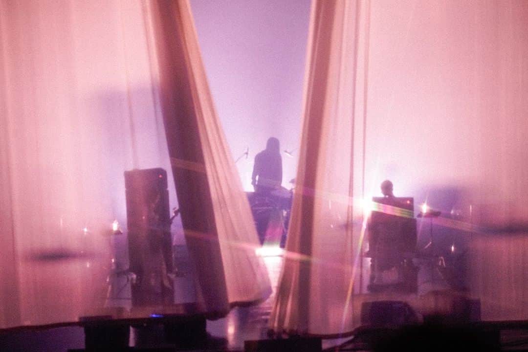 羊文学のインスタグラム：「Thank you for coming!  羊文学 Tour 2023  “if i were an angel,”  Photo by Asami Nobuoka @asmnbok」