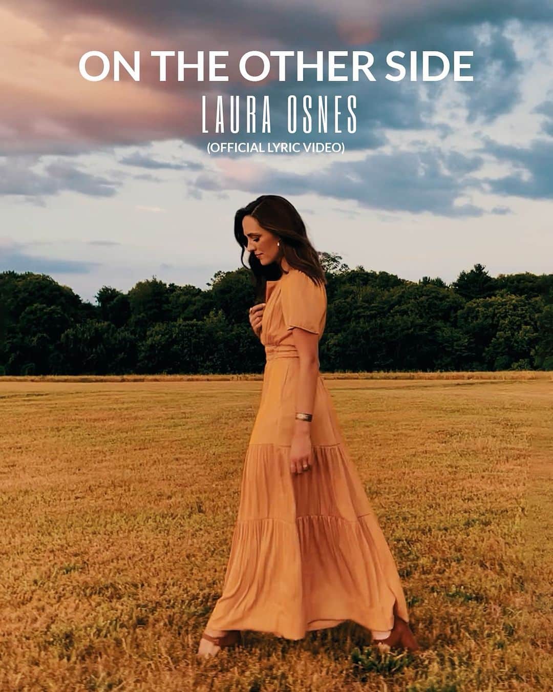 ローラ・オスのインスタグラム：「VIDEO IN THE MORNING to commemorate the ONE-YEAR anniversary of my debut EP release, #OnTheOtherSide!   #singersongwriter #music #nashville #storyteller #singer #newmusic @aubreytooneofficial @clameek」