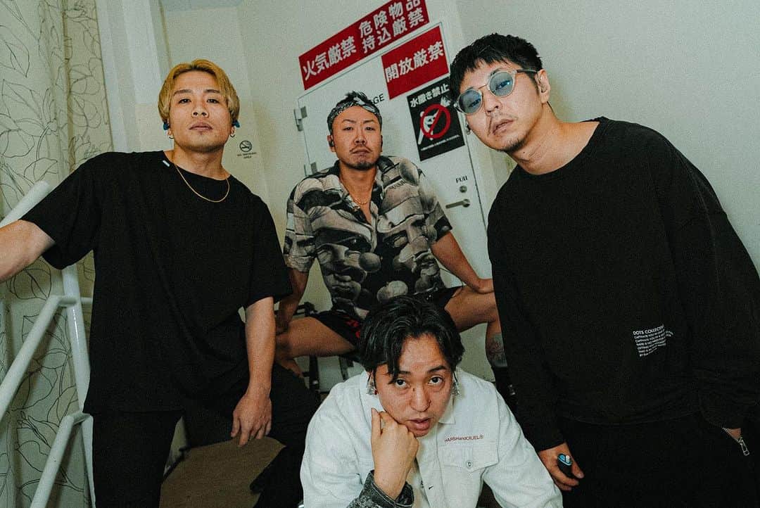 YU-KIのインスタグラム：「大阪ありがとうございました🔥🔥🔥 激アツ最高  今日は名古屋！ 最後もカマす🔥  📸 by @seijiro243   #NOISEMAKER #CrystalLake #CrowsAlive #Osaka」