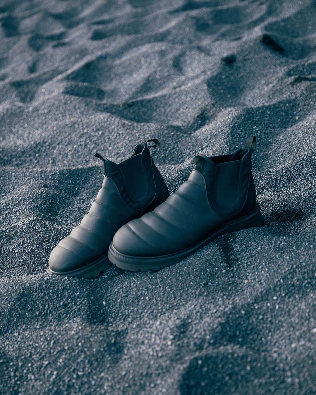 プレミアータのインスタグラム：「The new ankle boots featuring a padded matt rubberized effect fabric and a rubber sole, complete your look for a perfect outdoor style.  Shop now - tap or click link in bio #Premiata #FW23」