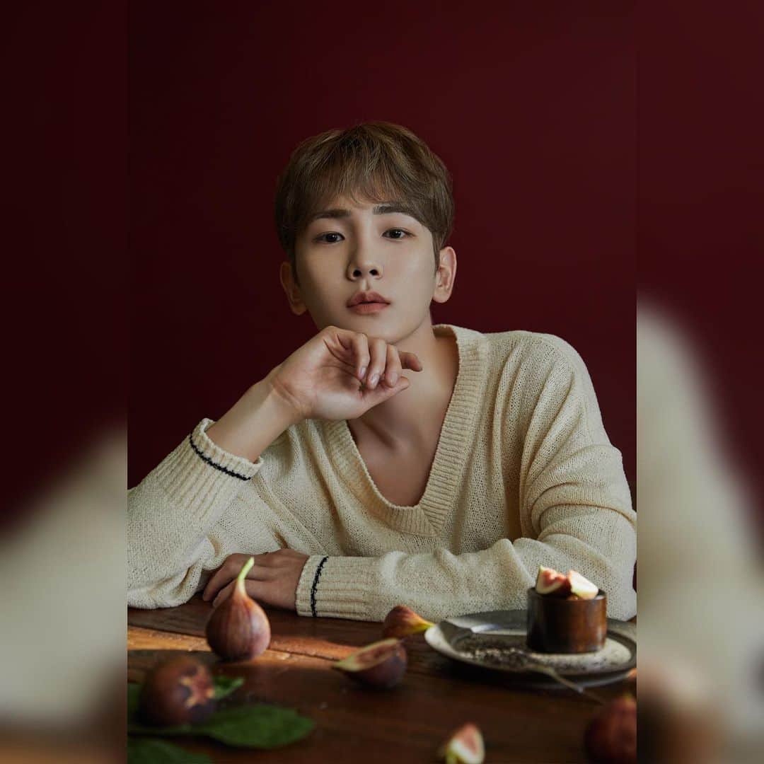 のインスタグラム：「KEY with Longtake🤎  #KEY #키 @bumkeyk  #SHINee #샤이니  #Longtake #롱테이크 @longtake_official #WKorea」