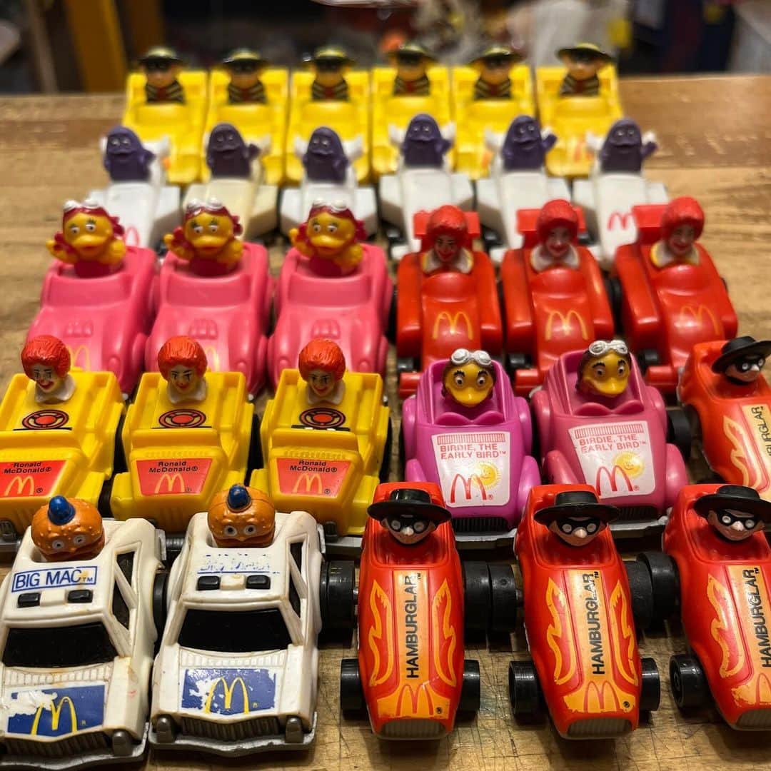 kiarrysのインスタグラム：「1990’s Vintage McDonald’s Happy Meal Cars New in Today. マクドのチョロQいっこ980えん」