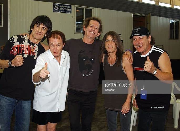 ロン・ウッドのインスタグラム：「Happy birthday to Brian Johnson of @acdc!  📸 by @kevinmazur at Molson Canadian Rocks for Toronto in 2003」