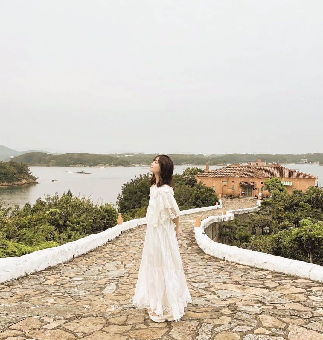 のインスタグラム：「なのたびロケで地中海村に行ってきました👒✨️  食べ歩きしたり映えスポットなど 沢山巡ったんだ〜🍽´-  放送お楽しみに〜✨️  @cbctv_nanonitabi   #CBCテレビ #なのにたび」