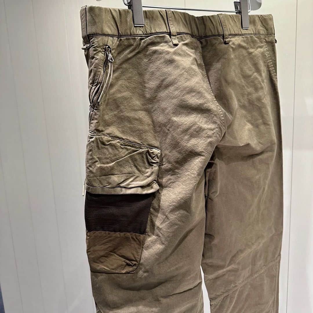 H BEAUTY&YOUTHさんのインスタグラム写真 - (H BEAUTY&YOUTHInstagram)「＜C.P. COMPANY＞ UTILITY PT ¥72,600 SATEEN PT ¥48,400 CARGO PT ¥52,800 ECO CHROME DOWN ¥140,800  #H_beautyandyouth #エイチビューティアンドユース @h_beautyandyouth #beautyandyouth #ビューティアンドユース #Unitedarrows #ユナイテッドアローズ #cpcompany @cp_company_official」10月5日 18時08分 - h_beautyandyouth