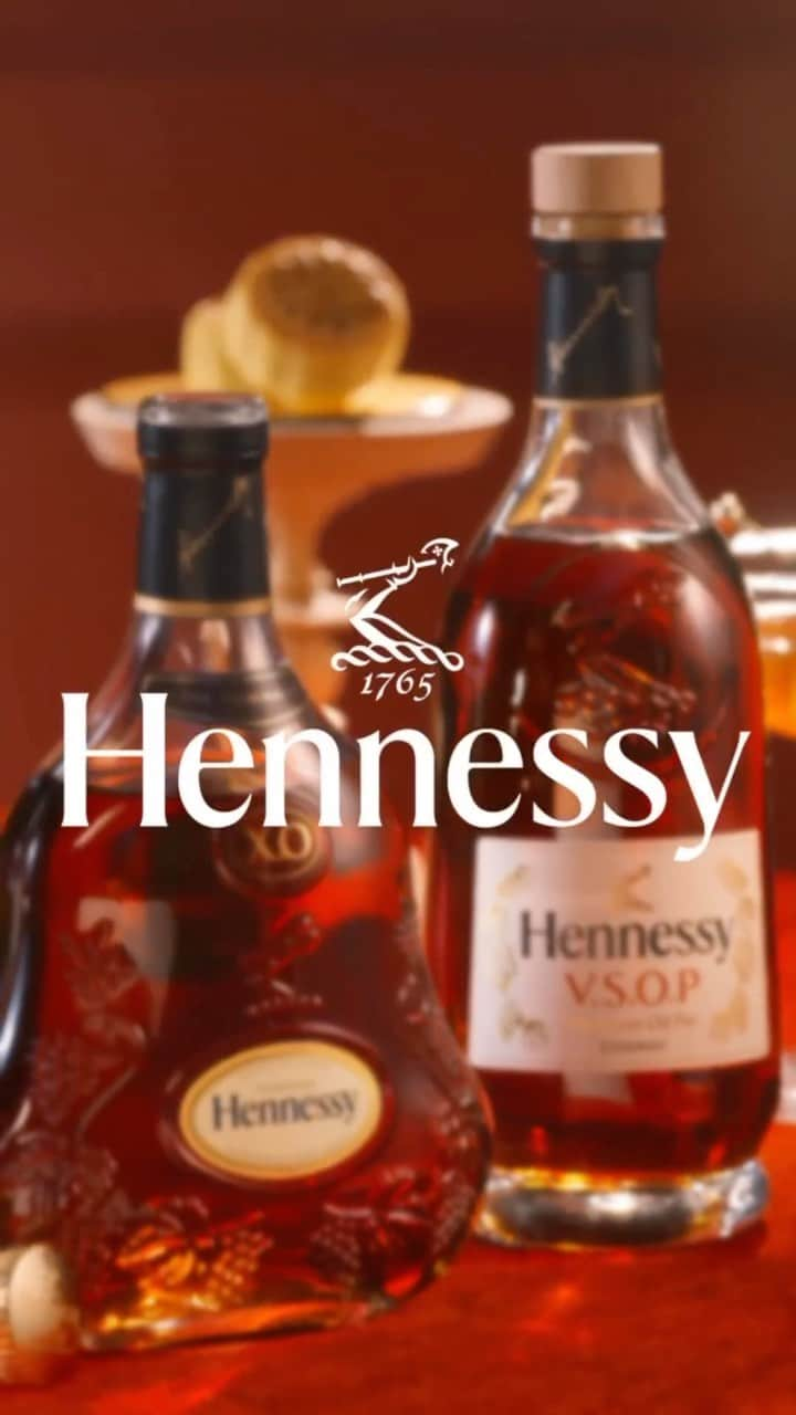 i_am_happpyのインスタグラム：「.  Thanks @hennessy 🥃🌙✨  #Hennessy#Hennessyhk#HennessyVSOP #CelebrateWithHennessy#HennessyXO」