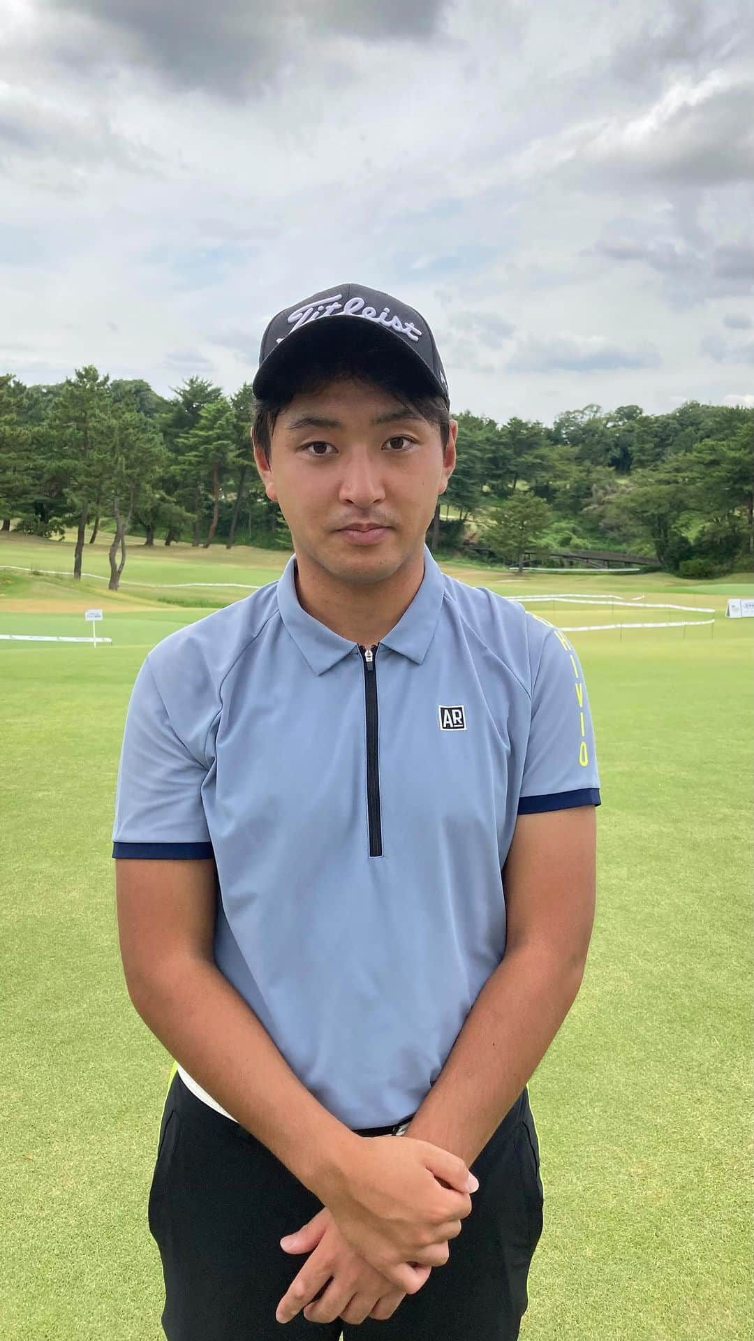 Footjoy Japanのインスタグラム：「【FootJoy100周年】 鈴木晃祐プロにお話を伺いました。  ①FootJoyとの最初の出会いは？ ②FootJoyのイメージは？ ③今履いているシューズを選んだ理由は？ ④今履いているシューズを選んだ理由は？ ⑤FootJoyをおすすめするポイントは？  #FJ100 #FootJoy #Centennial #1923 #1ShoeInGolf #1GloveInGolf #KosukeSuzuki #フットジョイ #100周年 #鈴木晃祐」