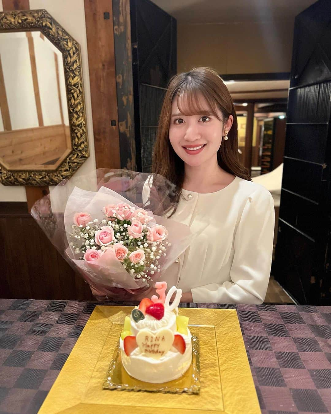 沢井里奈のインスタグラム：「⠀ ⠀ 私事ではございますが、 本日10月5日で30歳を迎えました🎂💐  ここ最近は歳を重ねていく事が 楽しみになっております🥹💕💕  今年も健康第一に 感謝の気持ちを忘れず、 日々精進して参ります🩵🫧  30歳も宜しくお願い致します☺️🌸  #30歳 #お誕生日」