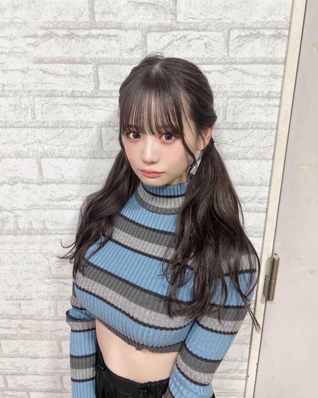 和田海佑のインスタグラム：「秋も独り占めしてね ？ 🫐🪡  #NMB48 #アイドル #ツインテール #emoda #ootd #좋아요 #셀카 #팔로우 #데일리룩 #맞팔」
