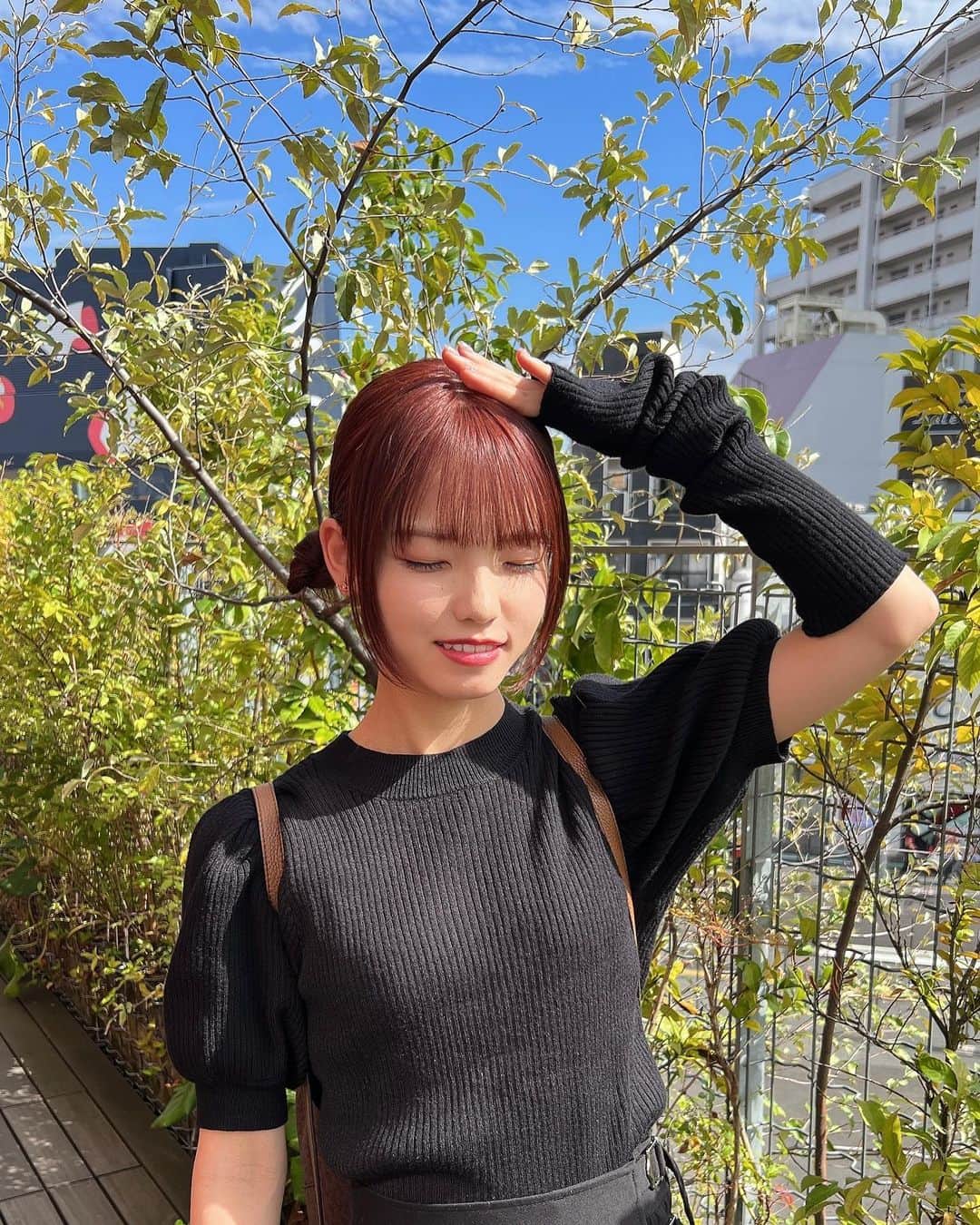 高橋彩音さんのインスタグラム写真 - (高橋彩音Instagram)「髪色変えました！ほんのり赤にしたよう🍒 久しぶりに髪に色入れて楽しい！！」10月5日 20時58分 - aayyaannee811