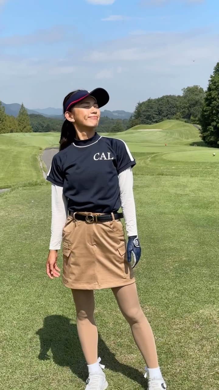 坪井ミサトのインスタグラム：「この日はブレが多かった日😂  動画でスイングを見ると 置きに行ってる感、、、🫨  今日、激うまゴルファー様に アドバイスいただいたので 早く練習したい🥹🔥  上手な人とまわると 刺激になるし勉強になる💪🏽  日々コツコツ🙂  wear @callawayapparel_japan  @callawaygolf   #golf #golfwear #ゴルフ #ゴルフ女子 #sport #workout #fitness」