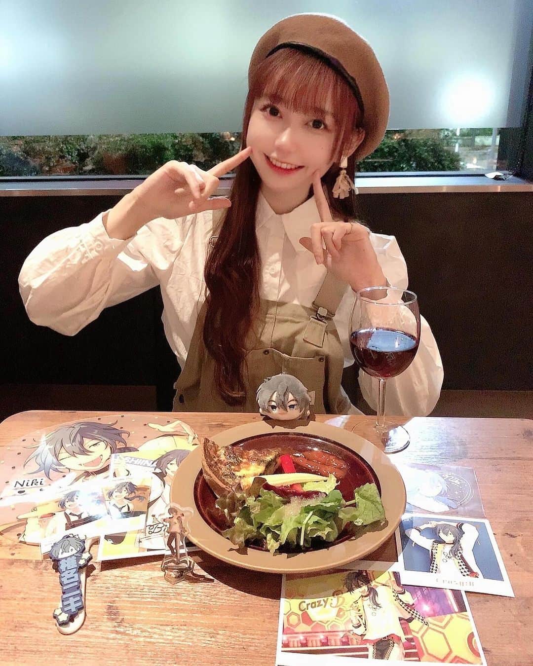大盛真歩さんのインスタグラム写真 - (大盛真歩Instagram)「😋🍽  ワインがとっても美味しかったです🍷  またCAFE CINNAMON 行きたい🥺！   #椎名ニキ誕生祭2023  #椎名ニキ   #カフェシナモン  #cafecinnamon   #あんスタ  #あんスタグラム   #あんさんぶるスターズ  #ワイン   #dinner  #instagood」10月5日 21時46分 - maho_usagi
