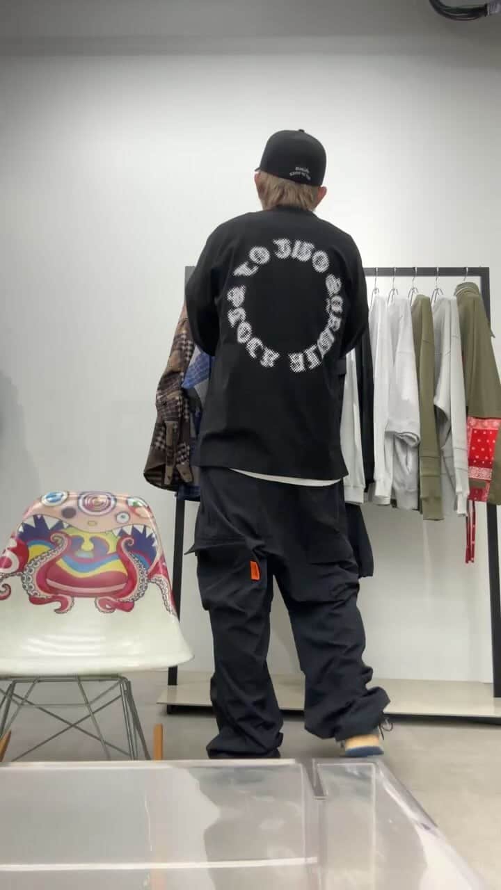 KING-MASAのインスタグラム：「秋ですねぇ〜」