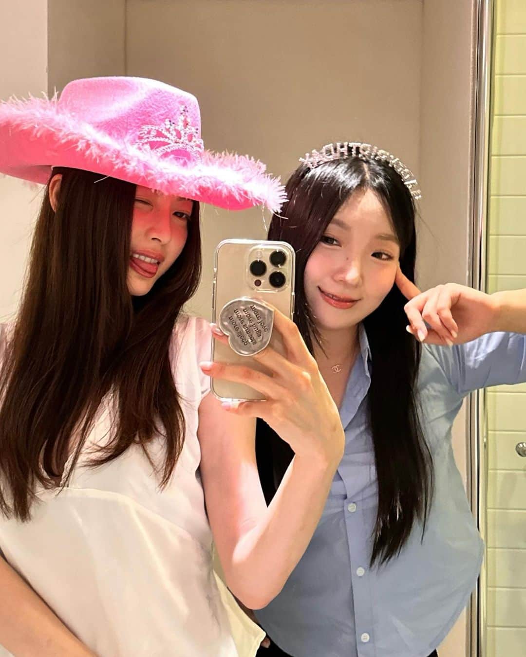 イム・ボラさんのインスタグラム写真 - (イム・ボラInstagram)「. 사진정리 다 모태.. 행복한 벌뜨데이  고맙고 감사해요❣️❣️」10月5日 22時02分 - 3.48kg