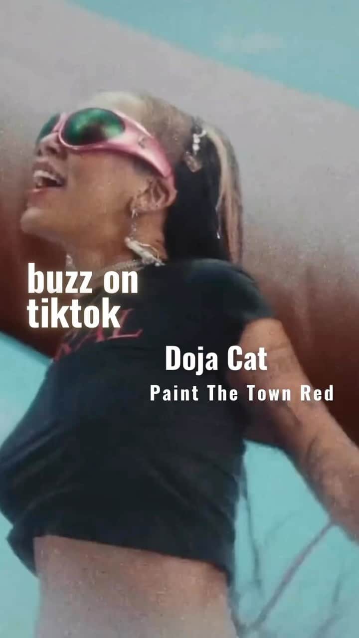 ソニー・ミュージック洋楽のインスタグラム：「なぜDojaが街を赤く染めるかわかりますか？ “Paint The Town Red” @dojacat  #buzzontiktok #tiktok #dojacat #reels」