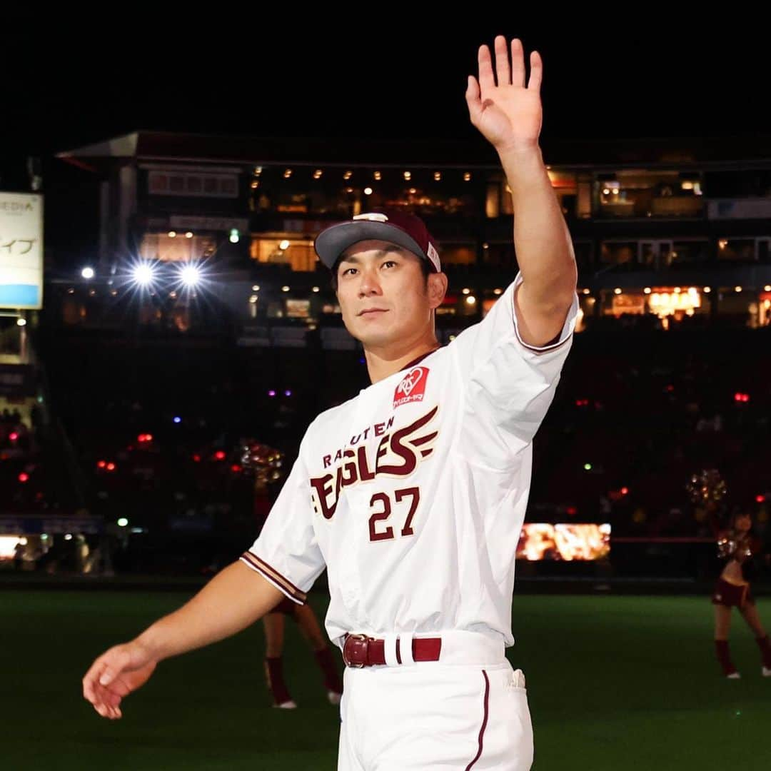 東北楽天ゴールデンイーグルスさんのインスタグラム写真 - (東北楽天ゴールデンイーグルスInstagram)「⚾️  ⚾️E 5-3 F⚾️  2点ビハインドの5回に一挙4得点を奪い逆転勝利‼️‼️‼️ 最後を締めた松井裕樹選手が自己最多となる39セーブ目㊗️🎉 浅村選手は26号ソロと同点タイムリーで2安打3打点🔥🔥 岡島選手も勝ち越しタイムリーなど2安打2打点1盗塁の活躍🤩 投げては内選手、酒居選手、宋選手、安樂選手、渡辺翔太選手が 4回から8回まで無失点リレーで松井裕樹選手まで繋いだ👏🏼👏🏼 勝ち投手は酒居選手で5勝目⭐️✨✨  #鷲が掴む #rakuteneagles  #岡島豪郎 #浅村栄斗 #松井裕樹 #酒居知史  #宋家豪 #安樂智大  #渡辺翔太」10月5日 22時27分 - rakuten_eagles