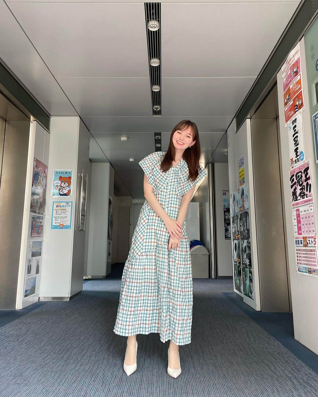 マーシュ彩さんのインスタグラム写真 - (マーシュ彩Instagram)「もう夏は終わってしまったんだけどせっかくなので載せさせてください☺︎ 寒くなってきたのでみなさん体調には気をつけてくださいねー！ ではまた明日😴 #zip衣装」10月5日 22時36分 - ayamarshofficial