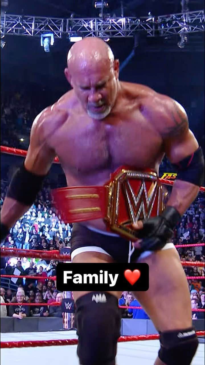 ビル・ゴールドバーグのインスタグラム：「This win at #WWEFastlane 2017 meant everything to Goldberg ❤️」