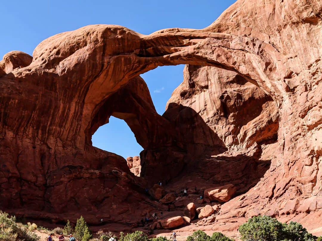 メッテ・グラスゴワールさんのインスタグラム写真 - (メッテ・グラスゴワールInstagram)「Fra Canyonlands til Arches Nationalpark. Vi har nu været igennem 'The big five' i Utah (Zion, Bryce, Capitol, Canyonlands og Arches). Og alle af dem var lige smukke på deres helt egen unikke måde 😍」10月5日 22時30分 - mette_graversgaard