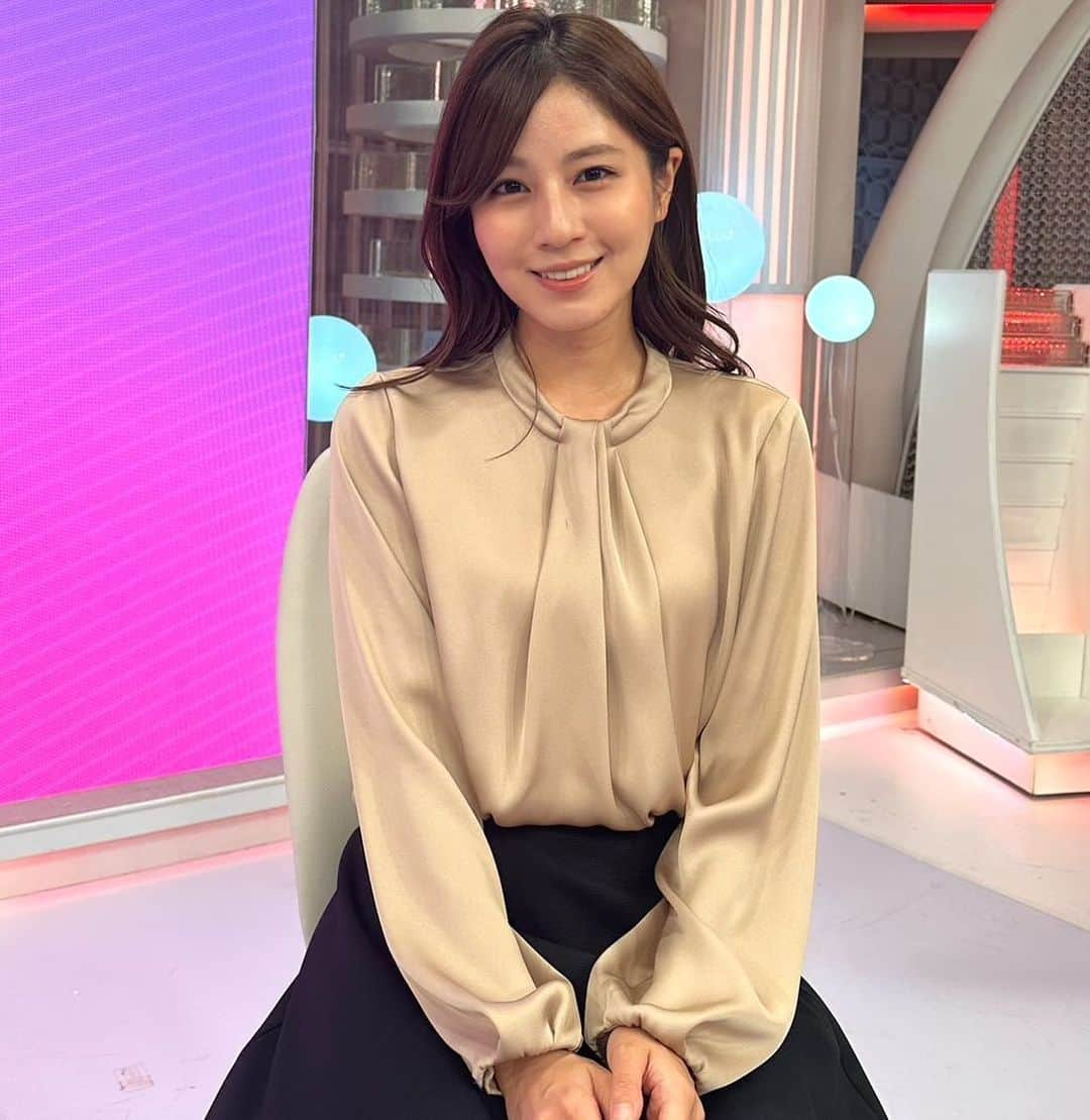 フジテレビ「THE NEWS α」のインスタグラム：「. こんばんは🌙 今夜も23時40分〜の放送です✨  今日も明日のプラスαに繋がるようなニュースをお届けします✨  きょうのコメンテーター #萱野稔人 さん  #livenewsα #ライブニュースα #フジテレビ #fujitv #ニュース #堤礼実 #海老原優香 #今湊敬樹 #上中勇樹 #松﨑涼佳」