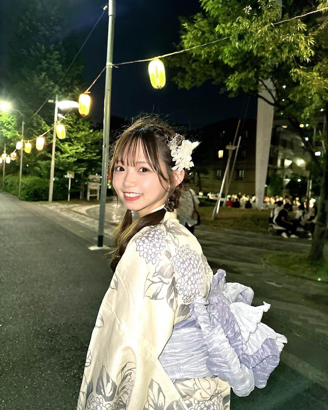 畑美紗起さんのインスタグラム写真 - (畑美紗起Instagram)「スワイプしたら目合うかもよ🫣💕  もうさむーいのに、夏の浴衣の投稿でごめんね🧚🏻‍♀️💦  風邪ひかないようにね☺︎  #浴衣 #浴衣ヘアアレンジ #浴衣ヘア #浴衣女子 #ヘアアレンジ #三つ編み #三つ編みアレンジ #ヘアアレンジ #アイドルヘア #畑美紗起 #おさげ #編み込み #ヘア #dailylook  #me #shooting #japan #japanesegirl #hair #hairstyles #instagood」10月5日 23時49分 - miiicha_0327