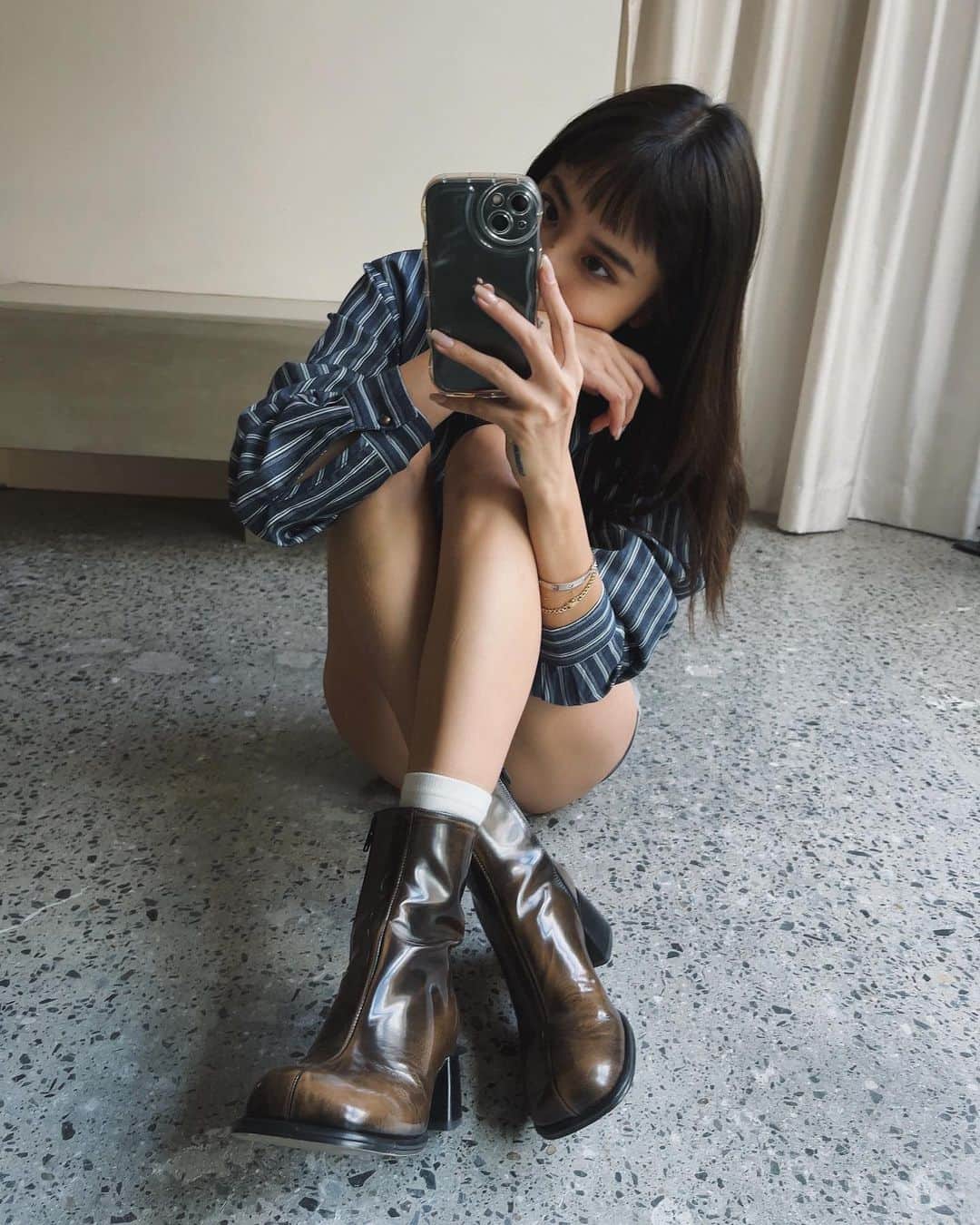 Juriのインスタグラム：「👢🍂  #alm #almofficial #almshose #PR #アルム」