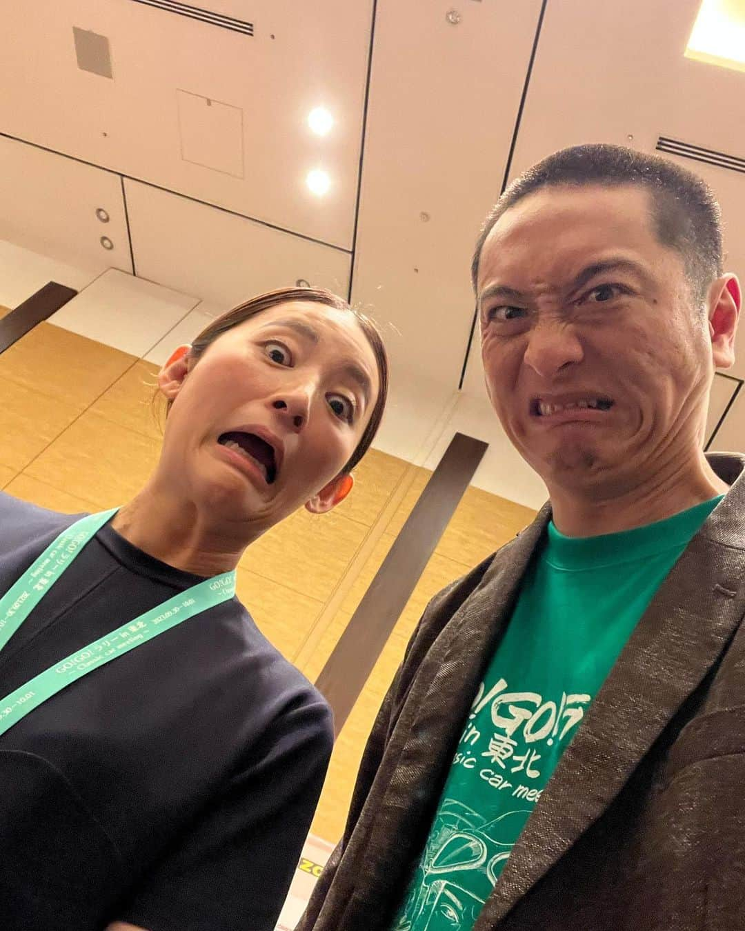 JP（ものまねタレント）のインスタグラム：「おまけ ※福田氏が変顔でも🤪大丈夫と許可貰いましたのでガシガシ載せましたw  仕事のご依頼はインスタのDMでお問合せください。  Twitterアカウント→　#jpmaesaka Twitterアカウントポケモン→#jp_pkmn YouTubeチャンネル→#モノマネモンスターJP TikTok→#monomamejp #福田彩乃 #綾瀬はるか #吉瀬美智子 #gogoラリーin東北  #ローラ #トクメイ  #ものまね代行世代 #ワイドナショー #JPさん #松本人志 #浜田雅功 #ダウンタウン #ものまね芸人 #松本人志ものまね #研音 #川島明ものまね #ラヴィット #滋賀芸人 #農業高校出身 #すべらない話 #IPPONグランプリ #ダウンタウンDX #どどどどっとJP #おはスタポケモン部 #ポケモン #しゃべくり007」