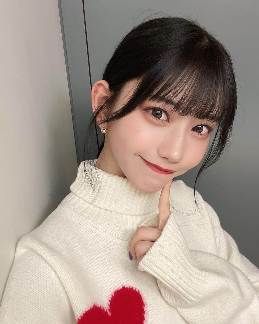 のインスタグラム：「😦」